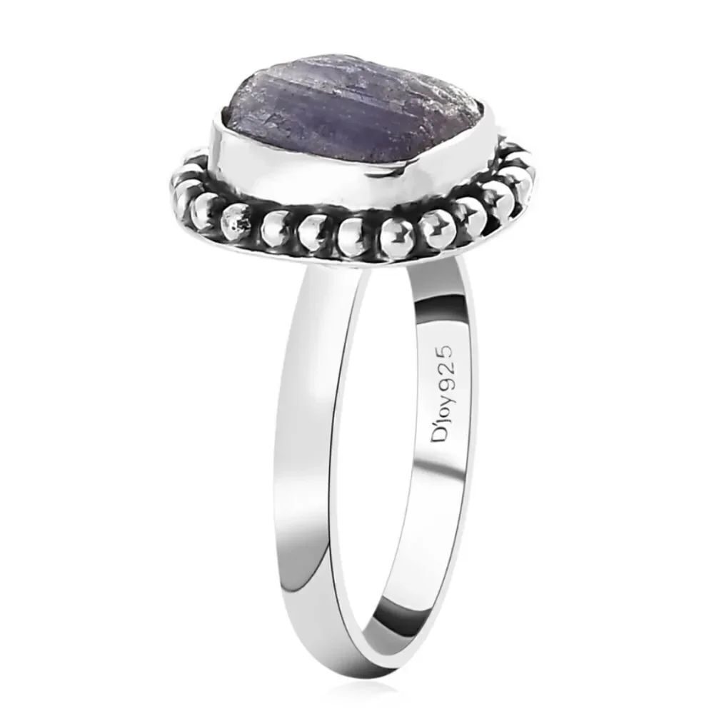 Tanzanite Solitaire Ring - Picture 10 of 11